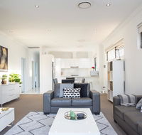 Family Size Apartment Close to Westmead Hospital - Accommodation Mount Tamborine