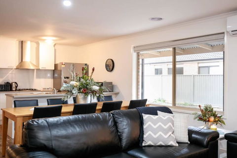 Faraday On Avoca - Accommodation Mount Tamborine 0