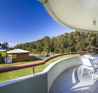 Fathoms 8 - Mollymook - Accommodation Mount Tamborine