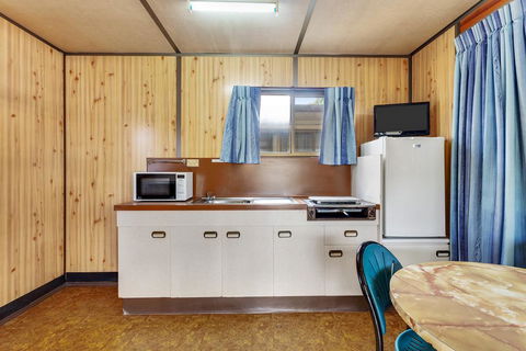 First City Caravilla - Accommodation Mount Tamborine 2
