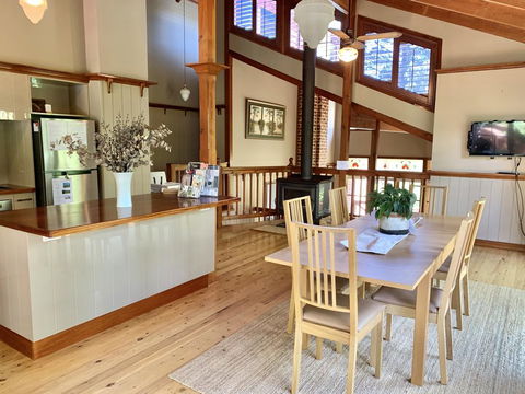 Floraison Red Hill - Accommodation Mount Tamborine 1