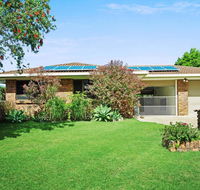 Freshly revovated Dog Friendly House walking distance to Waterfront - Accommodation Mount Tamborine
