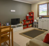 Friends at McLaren Vale - Accommodation Mount Tamborine