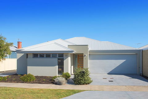 GALE HOUSE - Accommodation Mount Tamborine 0