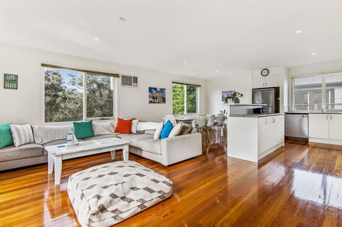 GDay Beach House - Accommodation Mount Tamborine 2