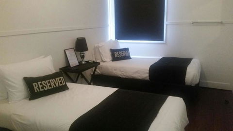 Gin Gin Budget Accommodation - Accommodation Mount Tamborine 0