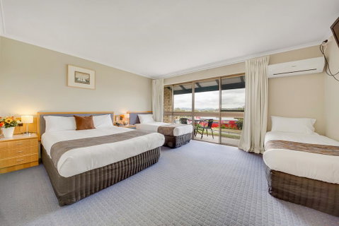 Gladstone Palms Motor Inn - Accommodation Mount Tamborine 1