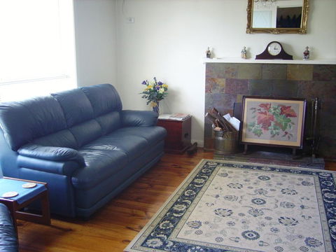 Glenelg Sea-Breeze - Accommodation Mount Tamborine 0