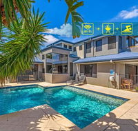 Gold Coast Stunning Waterfront Holiday Retreat - Accommodation Mount Tamborine