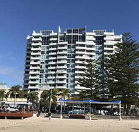 Grand Hotel Apartments Gold Coast by owner - Accommodation Mount Tamborine