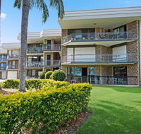 Great location close to waterfront Shops Restaurants and Cafes. - Accommodation Mount Tamborine