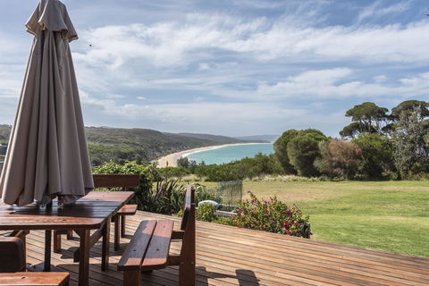 Green Waves - The Point Tura - Accommodation Mount Tamborine 0