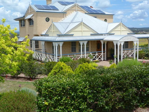 Grovely House - Accommodation Mount Tamborine 0