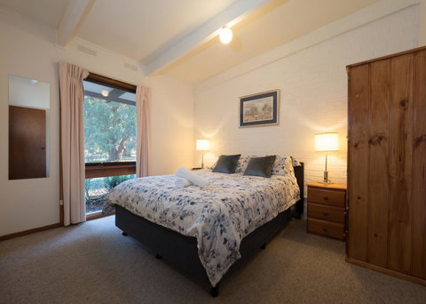 Halls Haven Resort - Accommodation Mount Tamborine 2