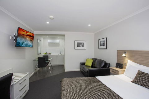 Hamilton Lonsdale Motel - Accommodation Mount Tamborine 0