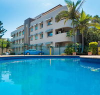 Hampton Court Apartments - Accommodation Mount Tamborine