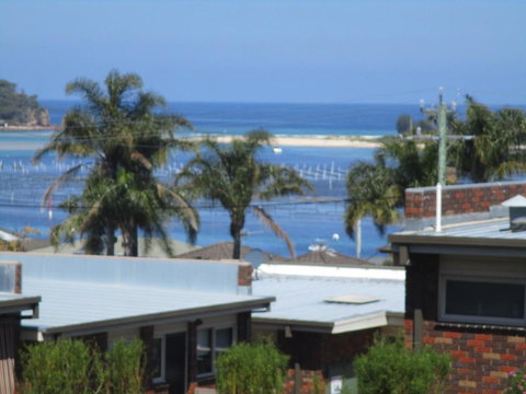 Harbour Lights Holiday Units - Accommodation Mount Tamborine 1