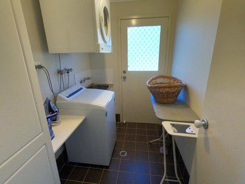 Hartley Hill Top Views - Accommodation Mount Tamborine 1