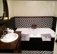 Henrietta's Country House - Accommodation Mount Tamborine