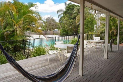 Hervey Bay Flashpackers - Accommodation Mount Tamborine 0