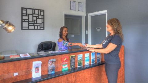 Hi-Way Motel Grafton - Accommodation Mount Tamborine 3