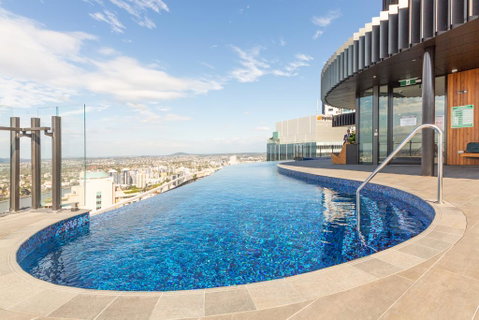 High Life Central With Pool And Car Park - Accommodation Mount Tamborine 1