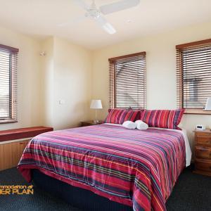 High Plains Drifter - Accommodation Mount Tamborine 1