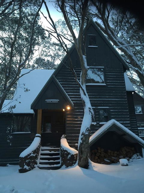 Highlander-DPA - Accommodation Mount Tamborine 3