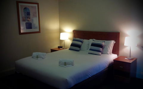 Highlands Hotel - Accommodation Mount Tamborine 3