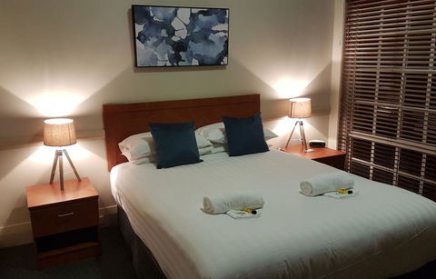 Highlands Hotel - Accommodation Mount Tamborine 2
