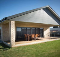 Highview on Victoria Coffin Bay - Accommodation Mount Tamborine