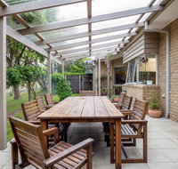 Hilltop Beach House newly updated - Accommodation Mount Tamborine