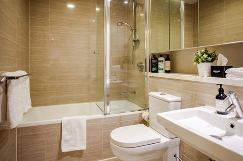 HOAMA Properties At Wentworth Point - Accommodation Mount Tamborine 2