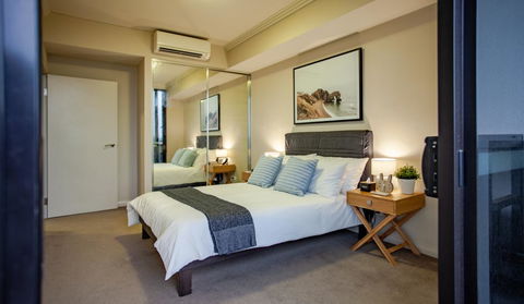 HOAMA Properties At Wentworth Point - Accommodation Mount Tamborine 1