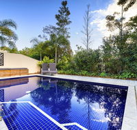 Holiday Home Bayhill Manor - Accommodation Mount Tamborine