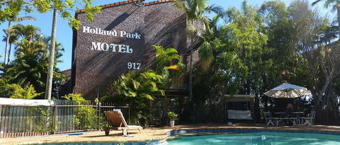 Holland Park Motel - Accommodation Mount Tamborine 1