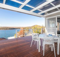 Home On the Water 21 Evans St Lake Conjola - Accommodation Mount Tamborine