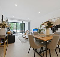 HomeHotel-New and walking to shoppingSuper clean - Accommodation Mount Tamborine