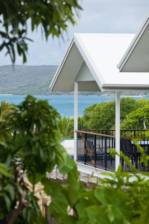 Island Villas & Apartments - Accommodation Mount Tamborine 3