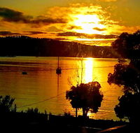 Islandview Beachhouse - 60m down driveway to Beach Dover Tasmania - Accommodation Mount Tamborine