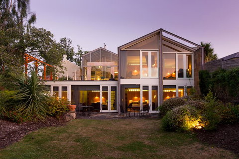 Islington Hotel - Accommodation Mount Tamborine 0