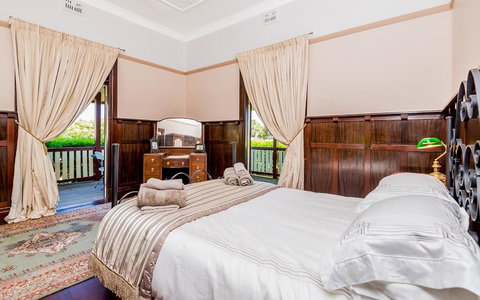 Ithaca - Accommodation Mount Tamborine 3