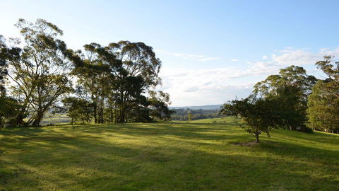 JAN'S ART STUDIO AT ASHBY RISE - Accommodation Mount Tamborine 3
