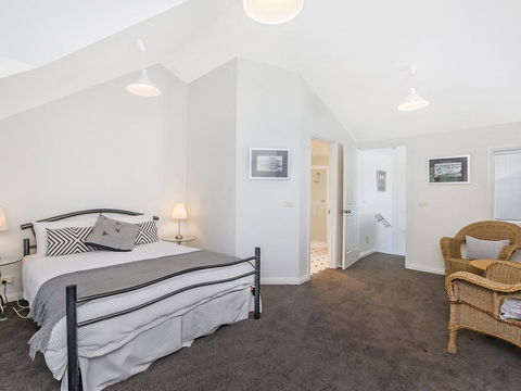 JOHANSSON'S PERCH No. 3 - Accommodation Mount Tamborine 1