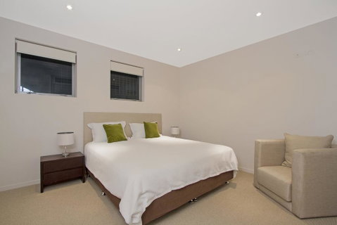 KINGSCLIFF OCEAN VIEW TERRACE BY THE FIGTREE 5 - Accommodation Mount Tamborine 3