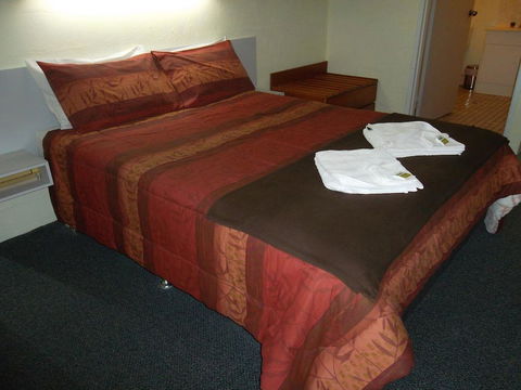 Kinka Palms Beachfront Apartments / Motel - Accommodation Mount Tamborine 1