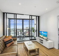 KOZYGURU FORTITUDE VALLEY 2 BED DESIGNER APT  FREE PARKING QFV179-803 - Accommodation Mount Tamborine
