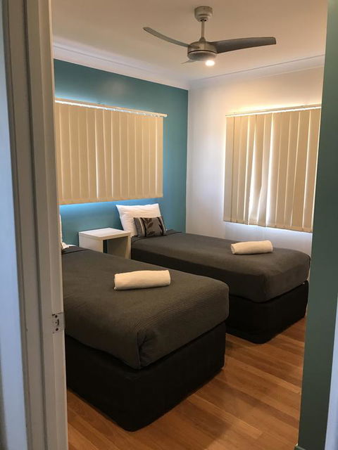 Kurrimine Beach Huts - Accommodation Mount Tamborine 3