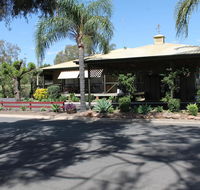 Lake Forbes Motel - Accommodation Mount Tamborine