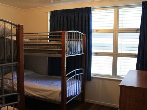Lake Monduran Holiday Park - Accommodation Mount Tamborine 2